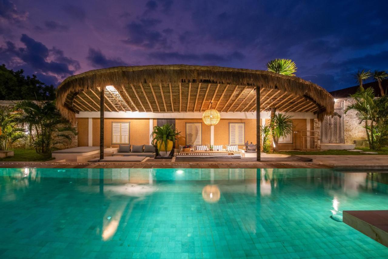 Katoni Villa Lembongan エクステリア 写真